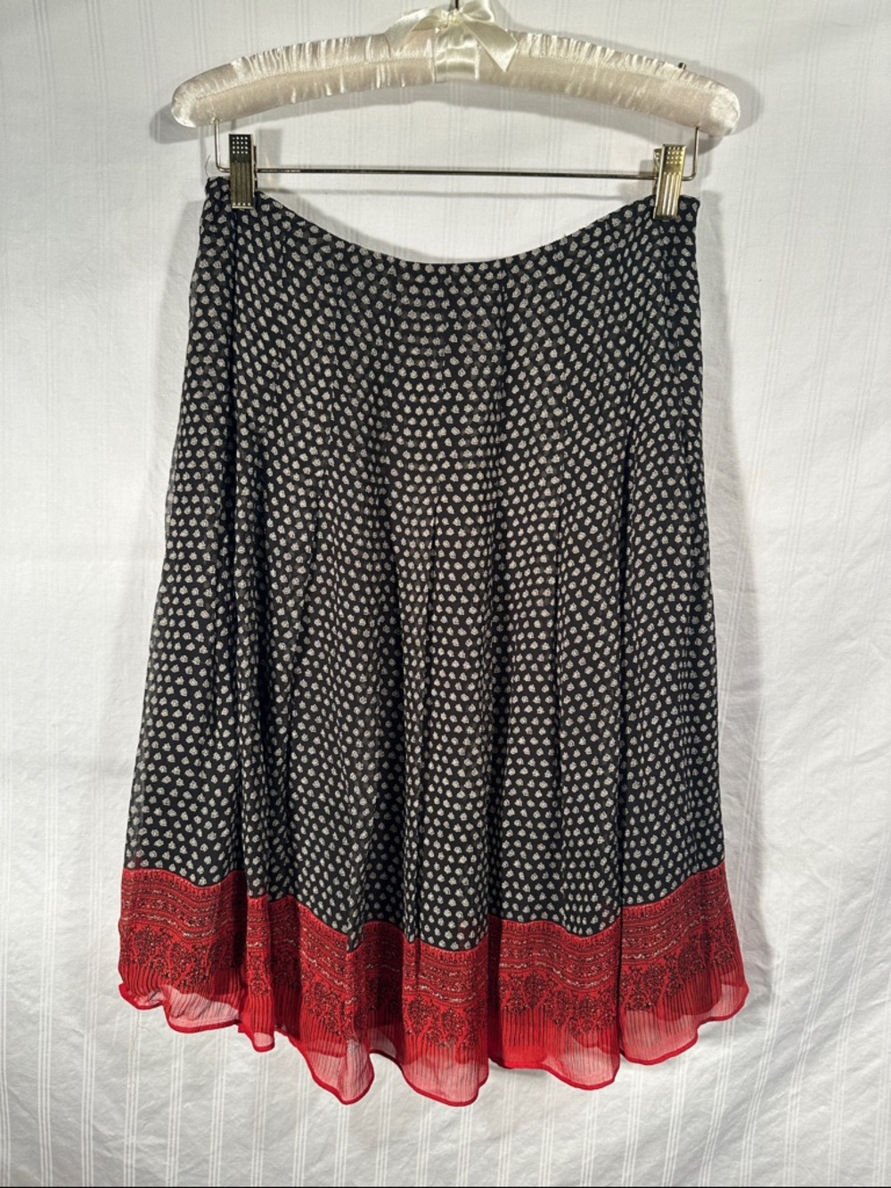 Anne Klein Black and Ivory Polka Midi Skirt with Red Hem